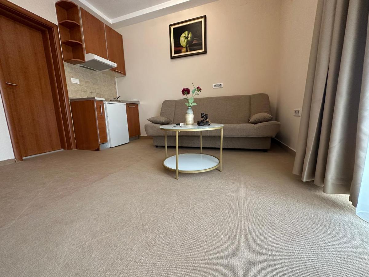 Vila Danica Tivat Exterior photo