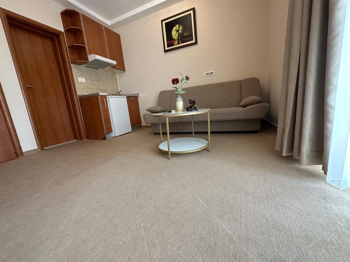 Vila Danica Tivat Exterior photo