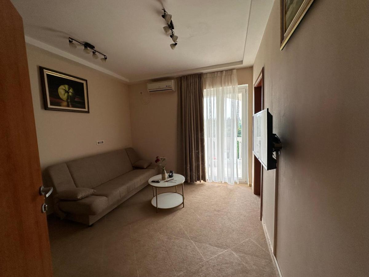 Vila Danica Tivat Exterior photo