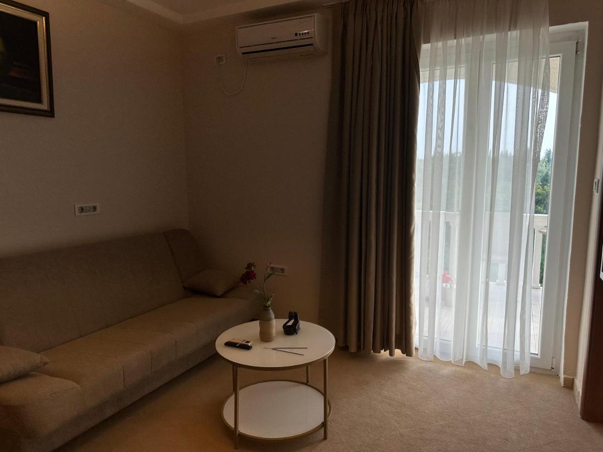 Vila Danica Tivat Exterior photo
