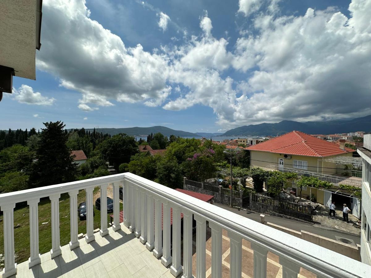 Vila Danica Tivat Exterior photo