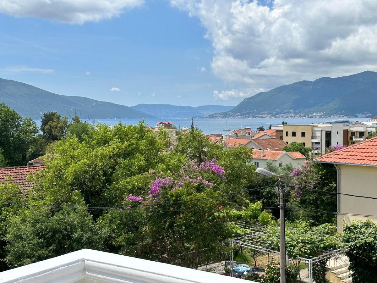 Vila Danica Tivat Exterior photo