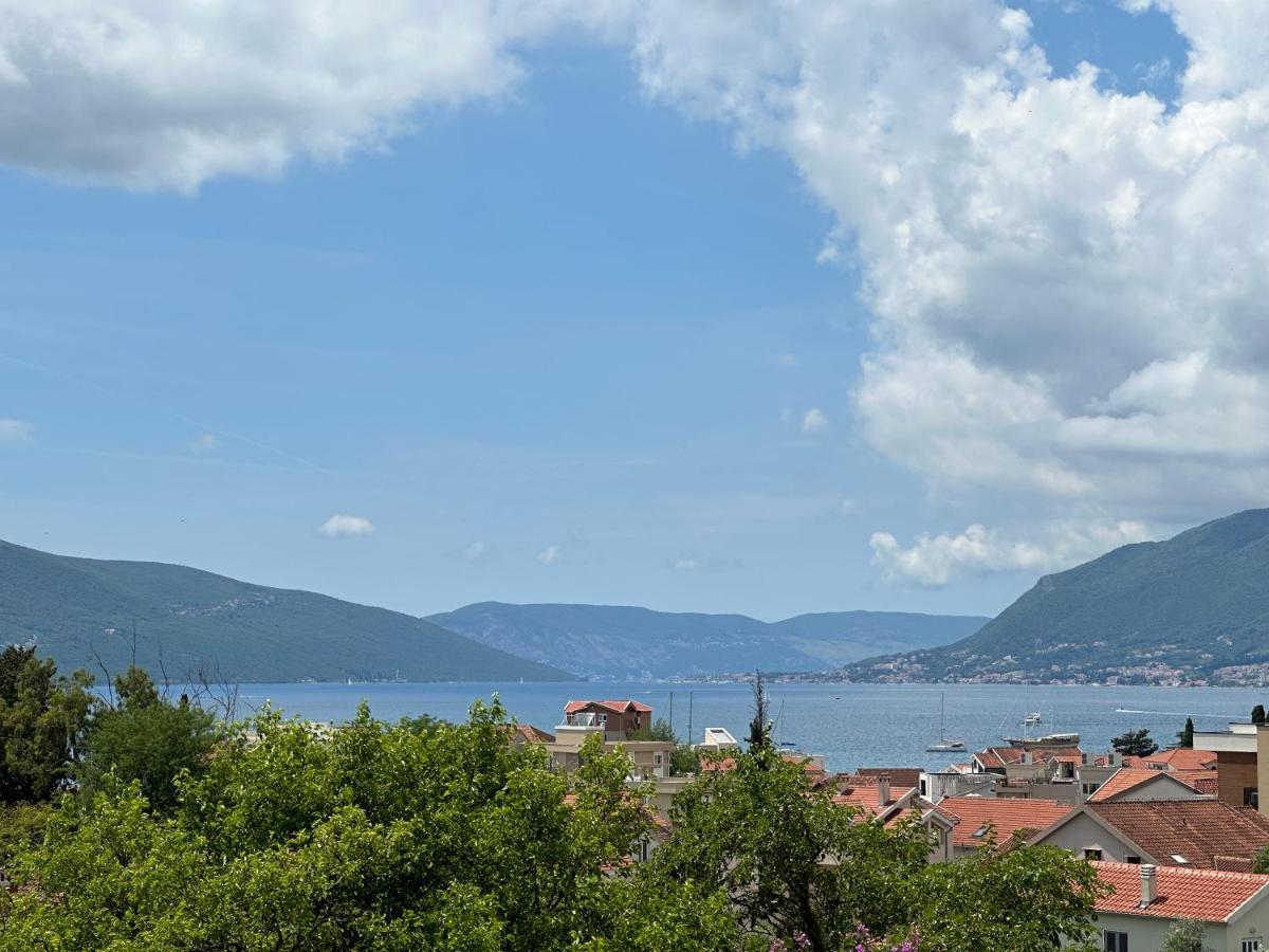 Vila Danica Tivat Exterior photo