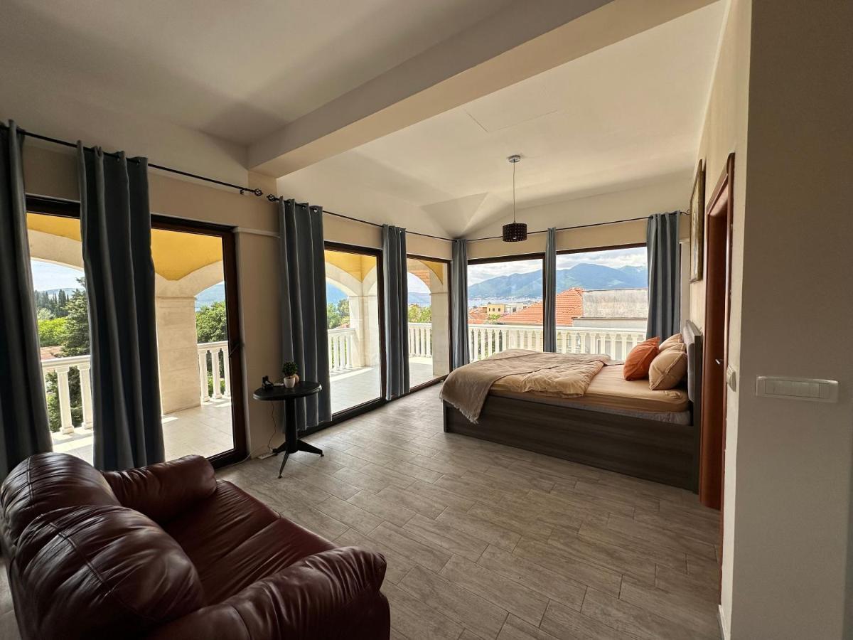 Vila Danica Tivat Exterior photo